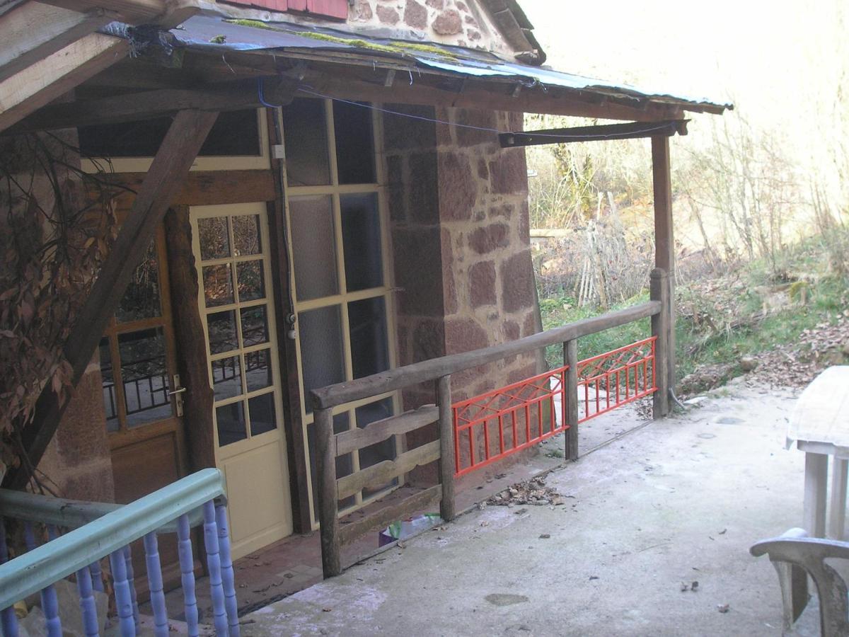 Grange Renovee En Pleine Nature Valady Экстерьер фото