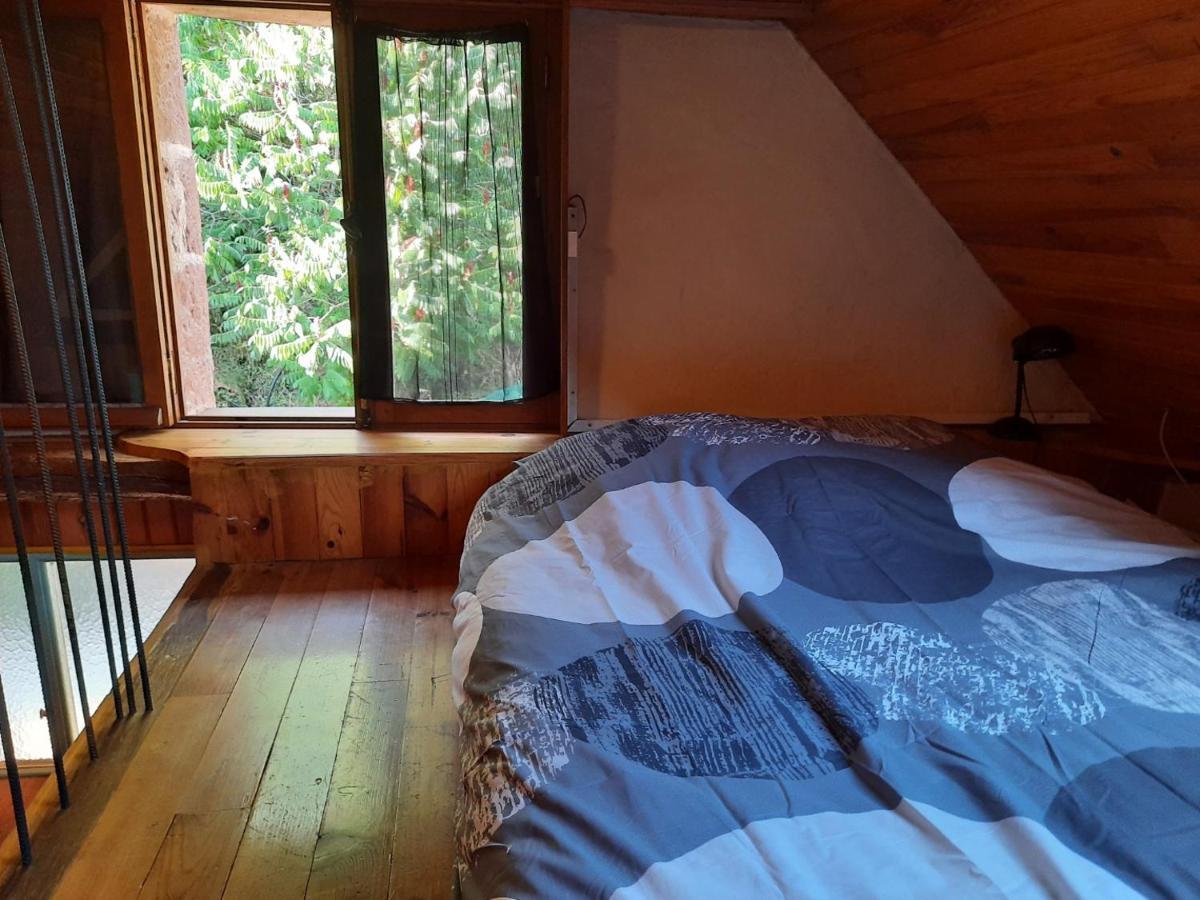 Grange Renovee En Pleine Nature Valady Экстерьер фото